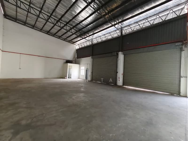 Cluster Factory for Rent in Taman Lagenda Putra (Kulai) - Iden Tan - Interior - PropertyGuru.com.my