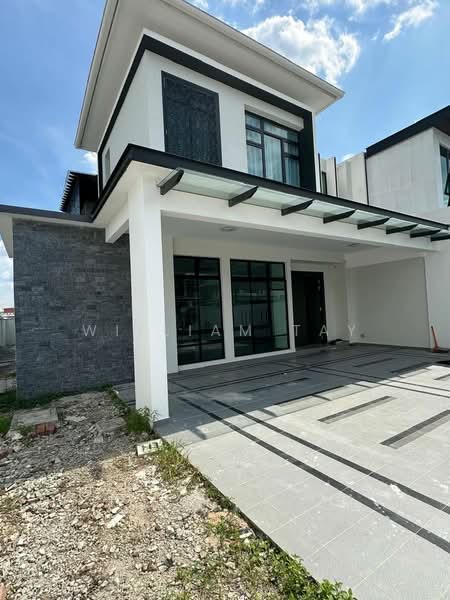 Semi-Detached House for Sale in Setia Tropika (Johor Bahru) - William Tay - Exterior - PropertyGuru.com.my