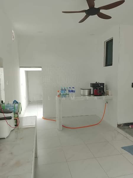 Semi-Detached House for Sale in Setia Tropika (Johor Bahru) - William Tay - Kitchen - PropertyGuru.com.my