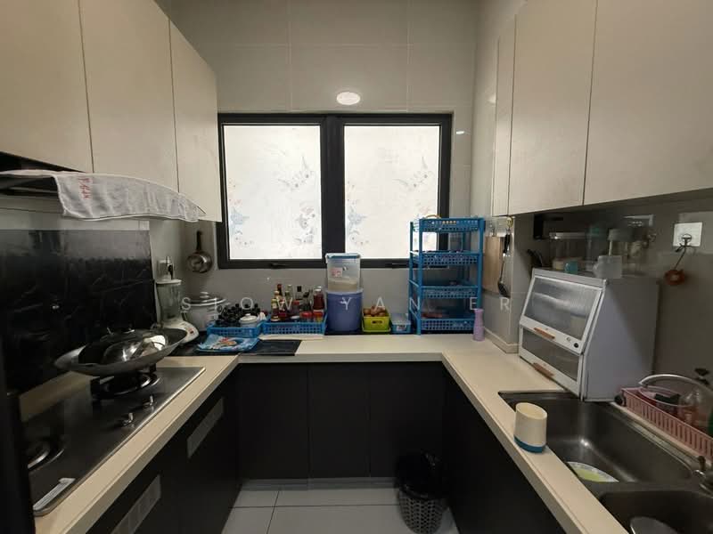 Condominium for Sale at Amberside @ Country Garden Danga Bay - Siow Yan Er - Kitchen - PropertyGuru.com.my