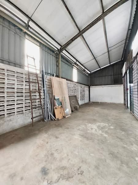 Kilang untuk Disewa di Taman Desa Jaya (Johor Bahru) - APRILIA CHAYADI - Interior - PropertyGuru.com.my