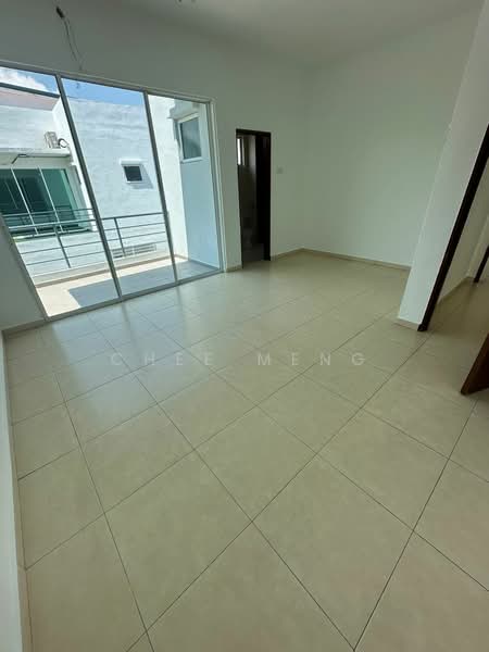 Semi-Detached House for Sale in Taman Seri Jaromas (Jenjarom) - Chee Meng - PropertyGuru.com.my