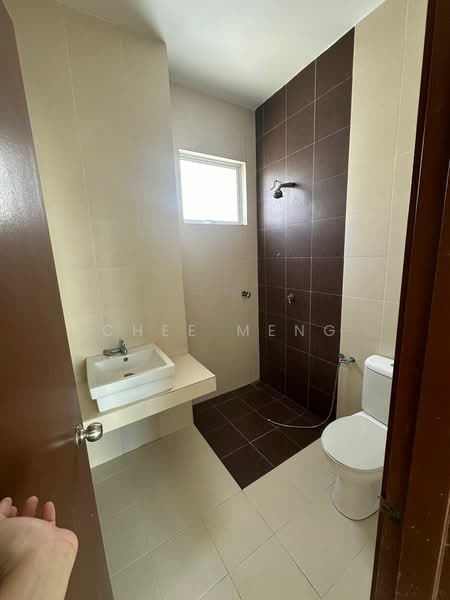 Semi-Detached House for Sale in Taman Seri Jaromas (Jenjarom) - Chee Meng - PropertyGuru.com.my