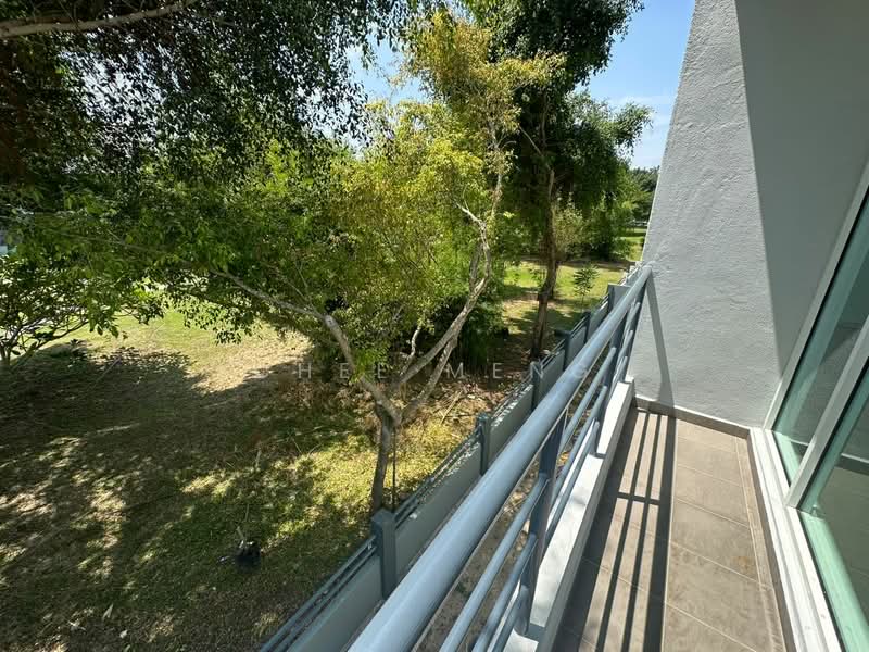 Semi-Detached House for Sale in Taman Seri Jaromas (Jenjarom) - Chee Meng - PropertyGuru.com.my