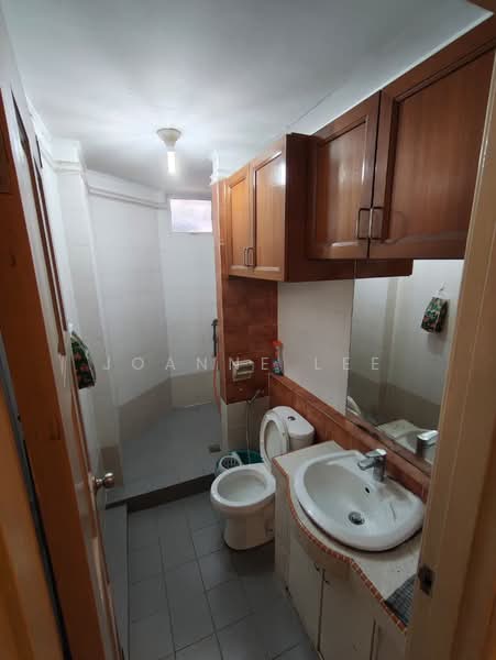 Apartment for Rent at Hilltop Apartment - Joanne Lee - Bathroom - PropertyGuru.com.my