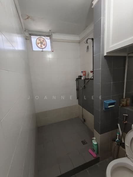 Apartment for Rent at Hilltop Apartment - Joanne Lee - Bathroom - PropertyGuru.com.my
