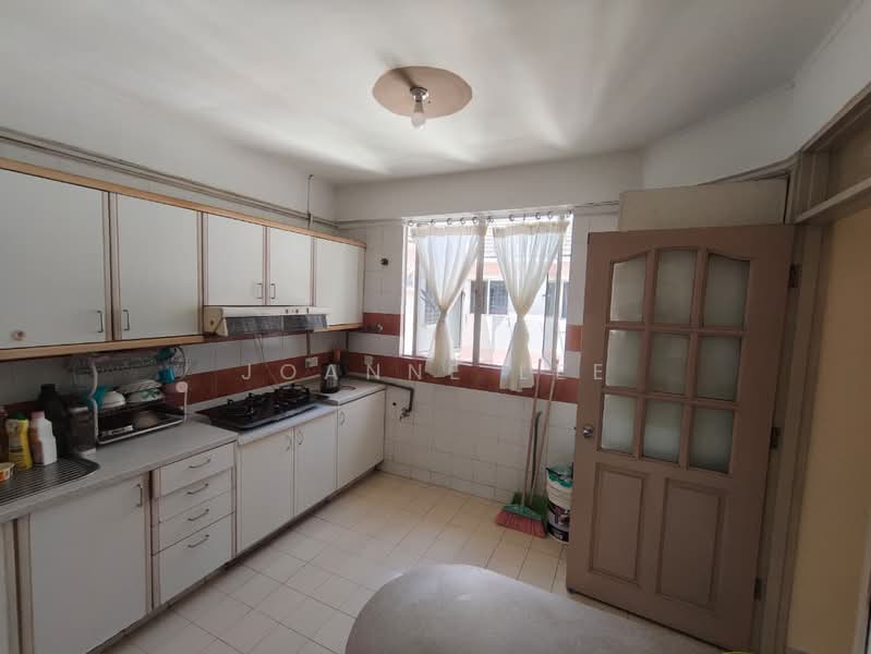 Apartment for Rent at Hilltop Apartment - Joanne Lee - Kitchen - PropertyGuru.com.my