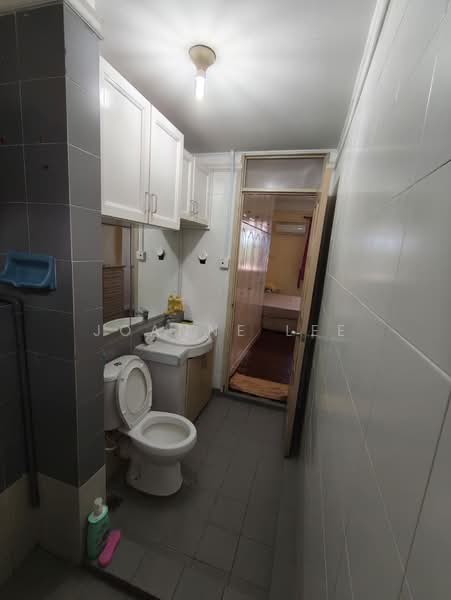 Apartment for Rent at Hilltop Apartment - Joanne Lee - Bathroom - PropertyGuru.com.my