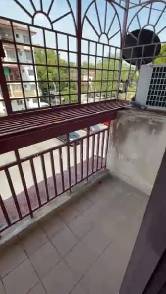 Pangsapuri untuk Dijual di Taman Cheras Awana Apartment - Even Chong - Balcony - PropertyGuru.com.my