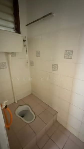 Pangsapuri untuk Dijual di Taman Cheras Awana Apartment - Even Chong - Bathroom - PropertyGuru.com.my