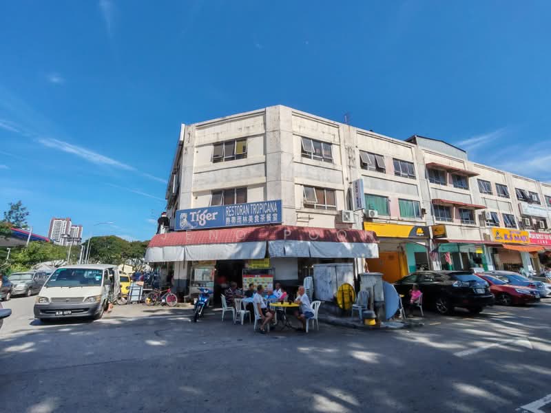 Shop for Sale in Seri Kembangan (Selangor) - Jeno Poon - Exterior - PropertyGuru.com.my