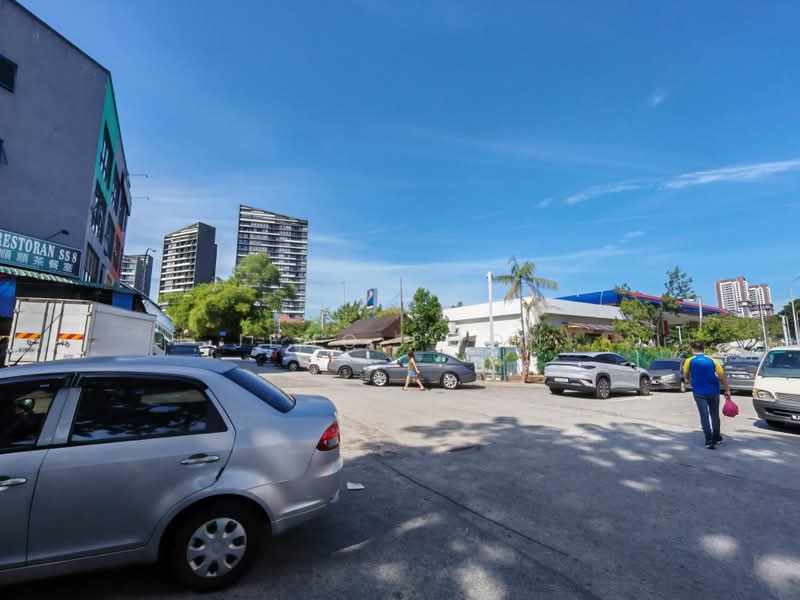 Shop for Sale in Seri Kembangan (Selangor) - Jeno Poon - Exterior - PropertyGuru.com.my