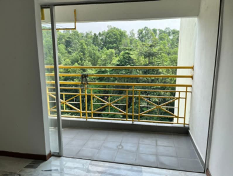 Pangsapuri untuk Dijual di Winner Court B - Jeffrey Hoon - Balcony - PropertyGuru.com.my