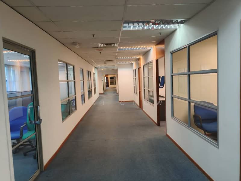 Office for Rent in Shah Alam (Selangor) - Niki Chow - Corridor - PropertyGuru.com.my