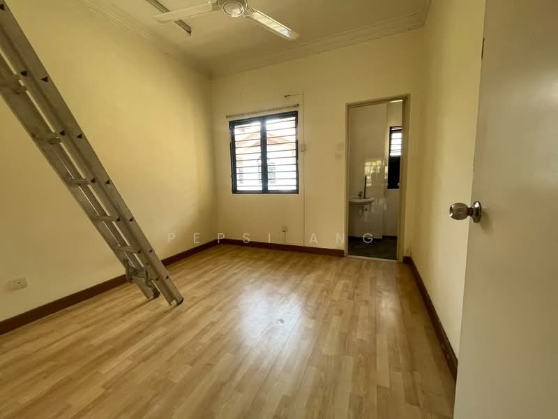 2-storey Terraced House for Rent in Pandamaran (Klang) - Pepsi Ang - Interior - PropertyGuru.com.my
