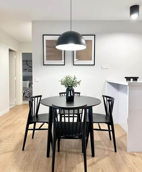 Pangsapuri untuk Disewa di D' Camellia - Farah Hanan - Dining Room - PropertyGuru.com.my