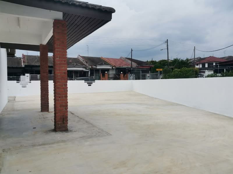 Rumah Teres 1-Tingkat untuk Dijual di Taman Daya (Johor Bahru) - Joyce Ong - Exterior - PropertyGuru.com.my