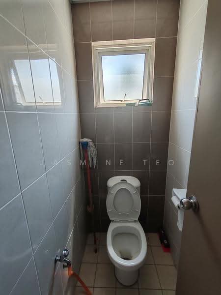 Shop / Office untuk Disewa di Setia Taipan 1 (Setia Alam) - Jasmine Teo - Bathroom - PropertyGuru.com.my