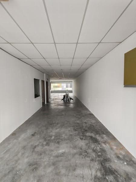 Shop / Office untuk Disewa di Setia Taipan 1 (Setia Alam) - Jasmine Teo - Corridor - PropertyGuru.com.my