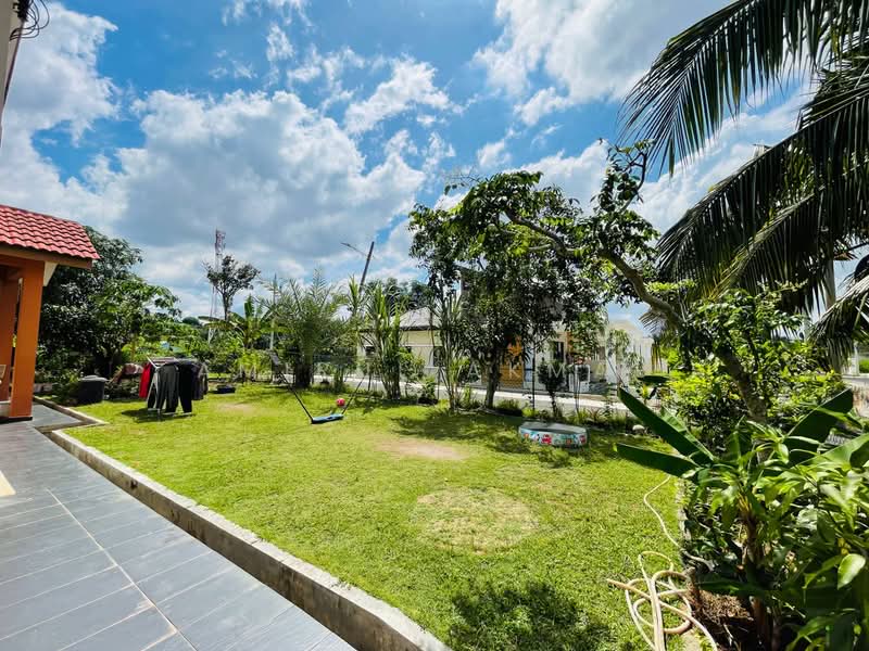 2-storey Terraced House for Sale in Bandar Baru Salak Tinggi (Sepang) - Amirul Akmal - Garden - PropertyGuru.com.my