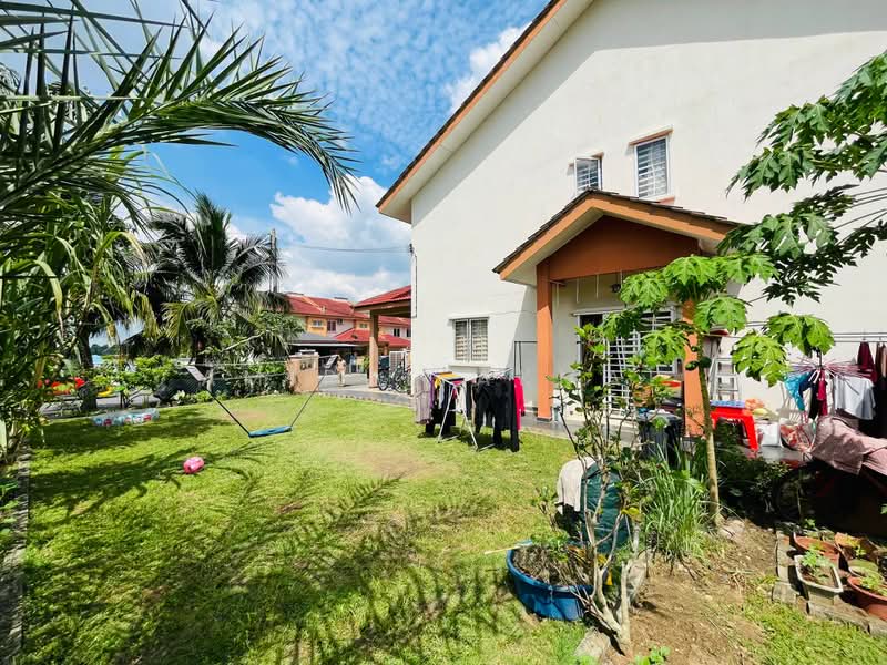 2-storey Terraced House for Sale in Bandar Baru Salak Tinggi (Sepang) - Amirul Akmal - Exterior - PropertyGuru.com.my