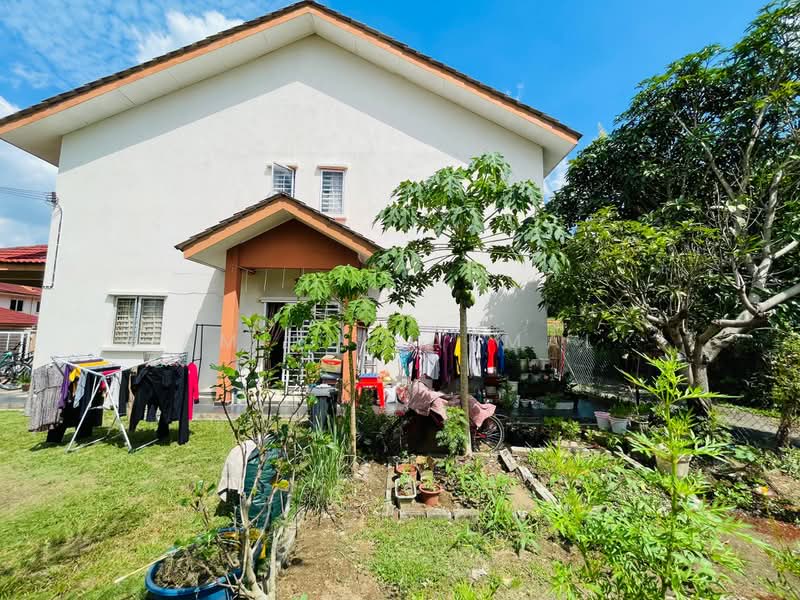 2-storey Terraced House for Sale in Bandar Baru Salak Tinggi (Sepang) - Amirul Akmal - Exterior - PropertyGuru.com.my
