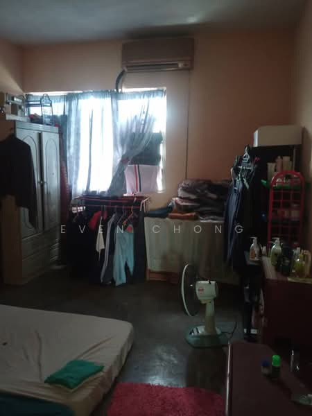 Flat for Sale at Tembikai Court - Even Chong - Bedroom - PropertyGuru.com.my