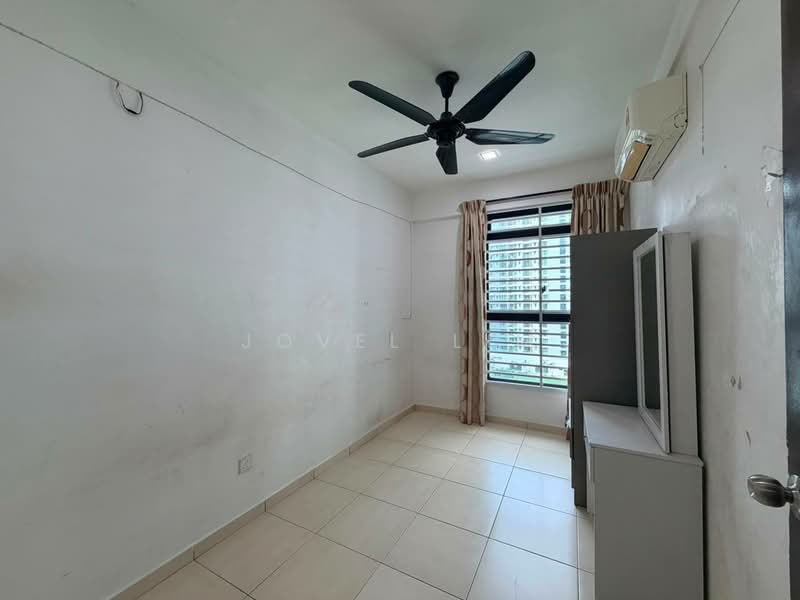 Kediaman Servis untuk Dijual di The Garden Residences - Jovel Lim - Bedroom - PropertyGuru.com.my