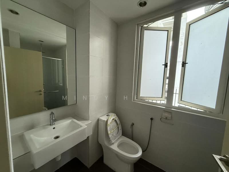 Service Residence for Sale at Encorp Marina - Mindy Heng - Bathroom - PropertyGuru.com.my