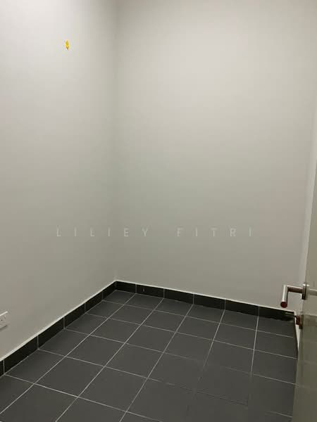 Service Residence for Sale at LakePark Residence @ KL North - Liliey Fitri - PropertyGuru.com.my