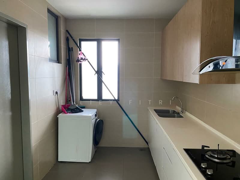 Service Residence for Sale at LakePark Residence @ KL North - Liliey Fitri - PropertyGuru.com.my