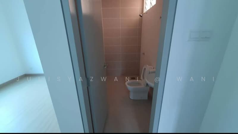 Townhouse for Rent in Dengkil (Selangor) - Julisyazwani @ Wani - Bathroom - PropertyGuru.com.my