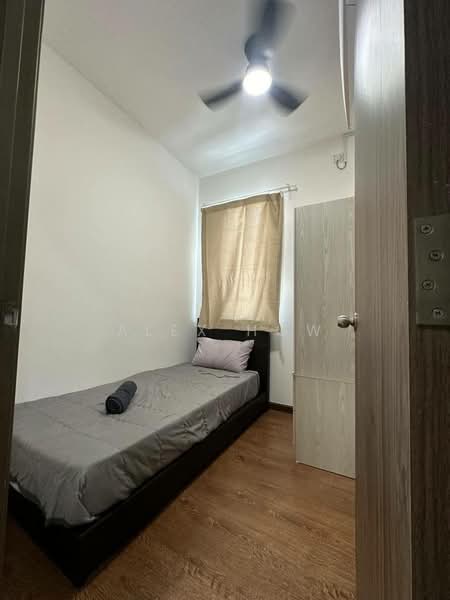Service Residence for Rent at Country Garden Central Park - Alex How - Bedroom - PropertyGuru.com.my