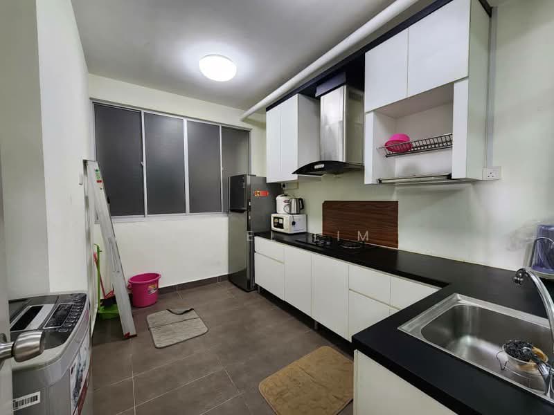 Apartment for Sale at East Bay (Seri Bayan) - Jovel Lim - Kitchen - PropertyGuru.com.my