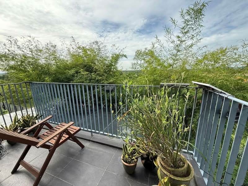 Rumah Berkembar untuk Dijual di Iskandar Puteri (Nusajaya) (Johor) - Yiky Lim - Balcony - PropertyGuru.com.my