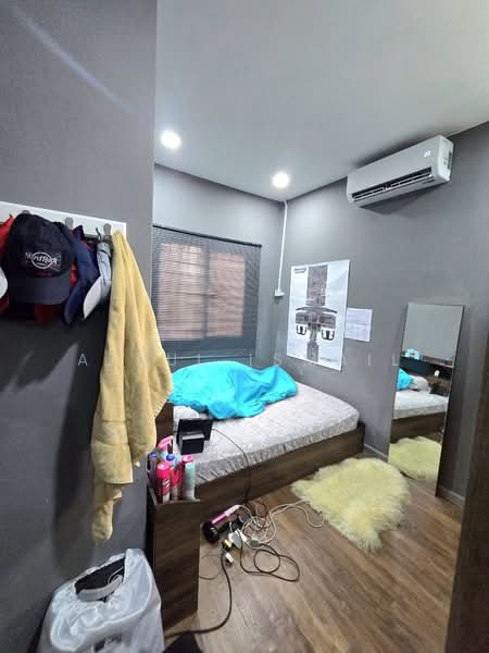 2-storey Terraced House for Sale in Kota Damansara (Selangor) - Azrul Ismail - Bedroom - PropertyGuru.com.my