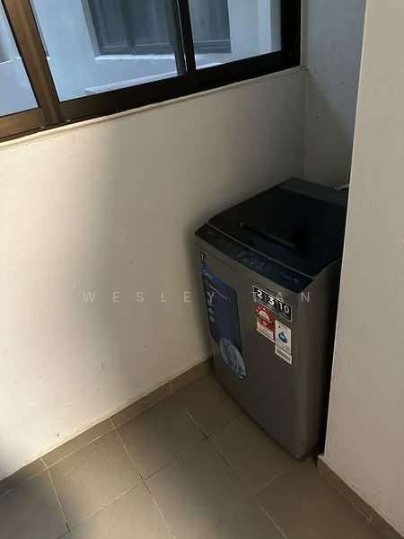 Kondominium untuk Dijual di Admiral Residences - Wesley Tan - Balcony - PropertyGuru.com.my