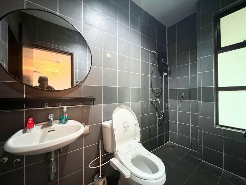 Rumah Berkembar untuk Disewa di Subang Jaya (Selangor) - Amirun Kinanah - Bathroom - PropertyGuru.com.my