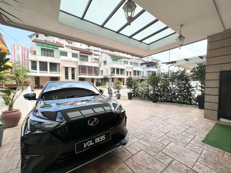 Rumah Berkembar untuk Disewa di Subang Jaya (Selangor) - Amirun Kinanah - Exterior - PropertyGuru.com.my