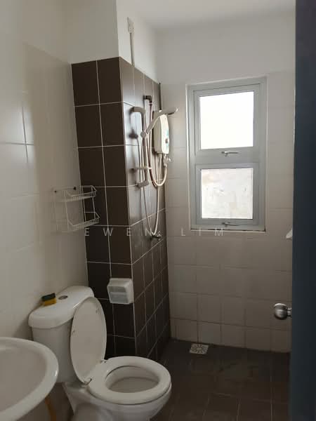 Service Residence for Rent at Saville @ Kajang - Ewen Lim - Bathroom - PropertyGuru.com.my