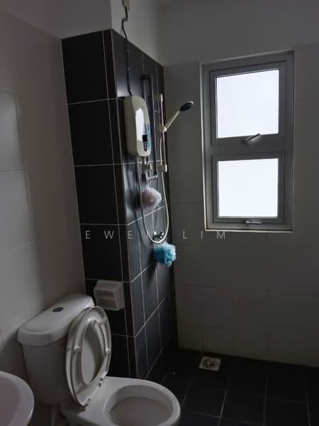 Service Residence for Rent at Saville @ Kajang - Ewen Lim - Bathroom - PropertyGuru.com.my