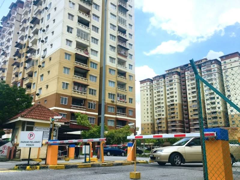 Pangsapuri untuk Dijual di Laguna Biru - Jojo Ng - Exterior - PropertyGuru.com.my
