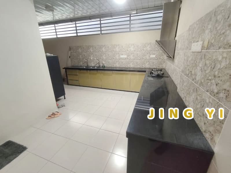 Semi-Detached House for Sale in Bandar Tasek Mutiara (Simpang Ampat) - Jing Yi - Kitchen - PropertyGuru.com.my