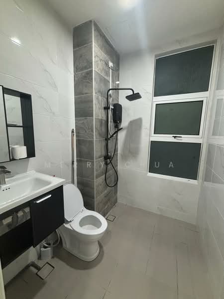 Service Residence for Rent at D'carlton (Residensi Seri Mega) - Merry Chua - Bathroom - PropertyGuru.com.my
