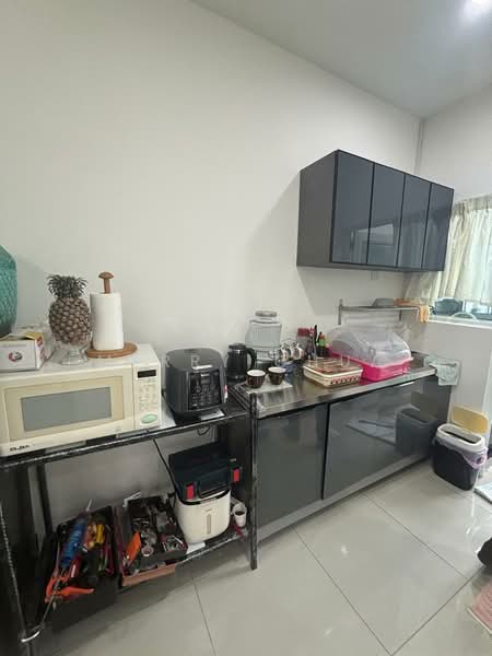 Service Residence for Rent at D'carlton (Residensi Seri Mega) - Merry Chua - Kitchen - PropertyGuru.com.my