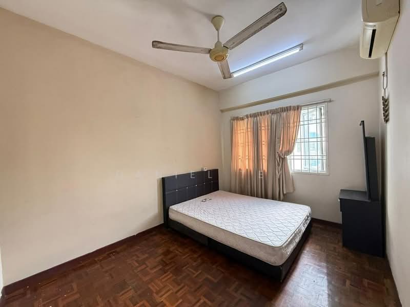 Pangsapuri untuk Disewa di Permas Ville Apartment - Daniel Tey - PropertyGuru.com.my