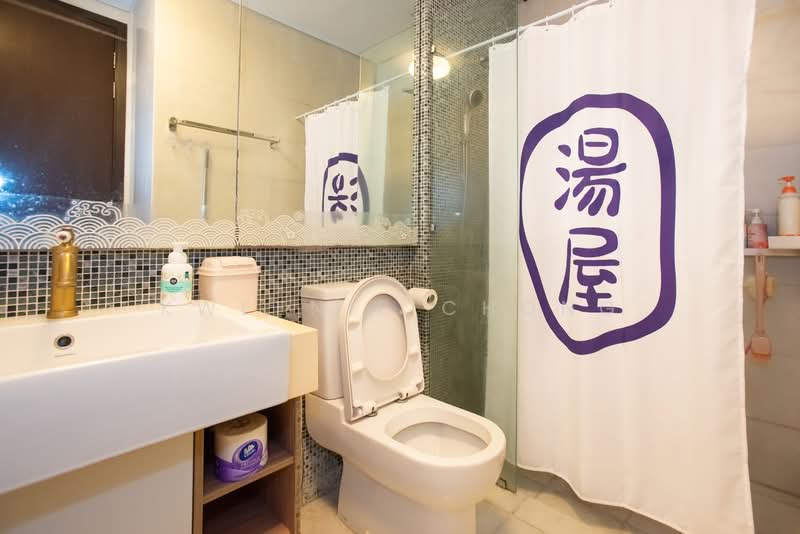 Service Residence for Sale at The Elements - Kweenie Chong - Bathroom - PropertyGuru.com.my