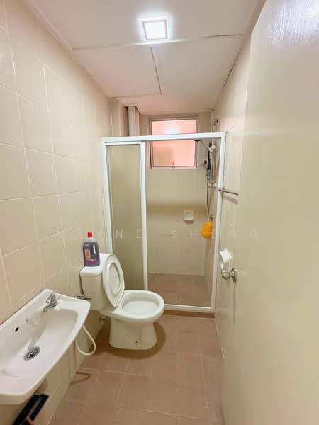 Pangsapuri untuk Disewa di Goodview Heights - WAYNE SHENG - Bathroom - PropertyGuru.com.my