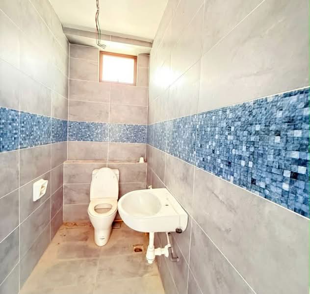 Office for Rent in Kota Masai (Pasir Gudang) - Ace Tan - Bathroom - PropertyGuru.com.my