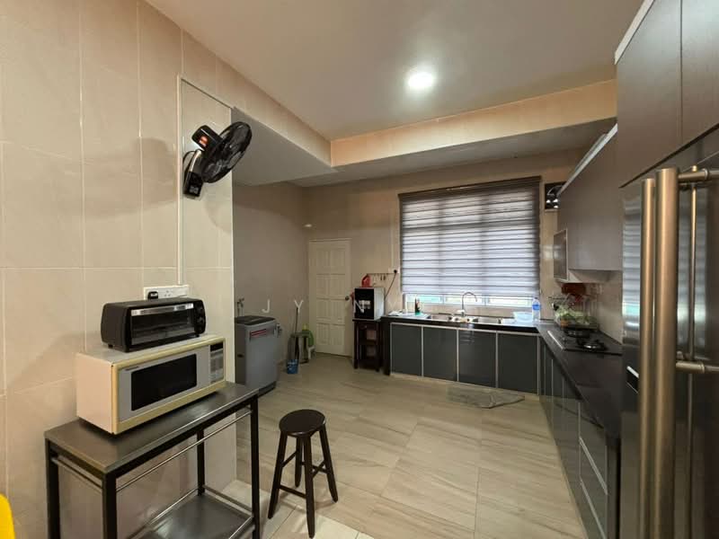 Rumah Teres 2 Tingkat untuk Dijual di Taman Austin Perdana (Tebrau) - JY NYO - Kitchen - PropertyGuru.com.my